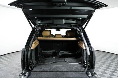 2023 Land Rover Range Rover SE