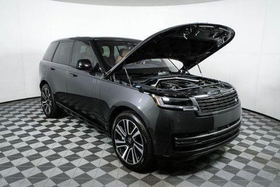 2023 Land Rover Range Rover SE