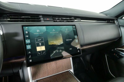2024 Land Rover Range Rover SE