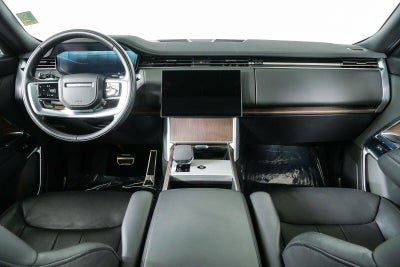 2024 Land Rover Range Rover SE