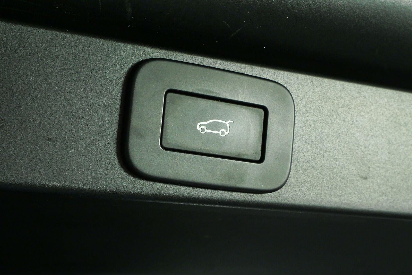 2024 Land Rover Range Rover SE