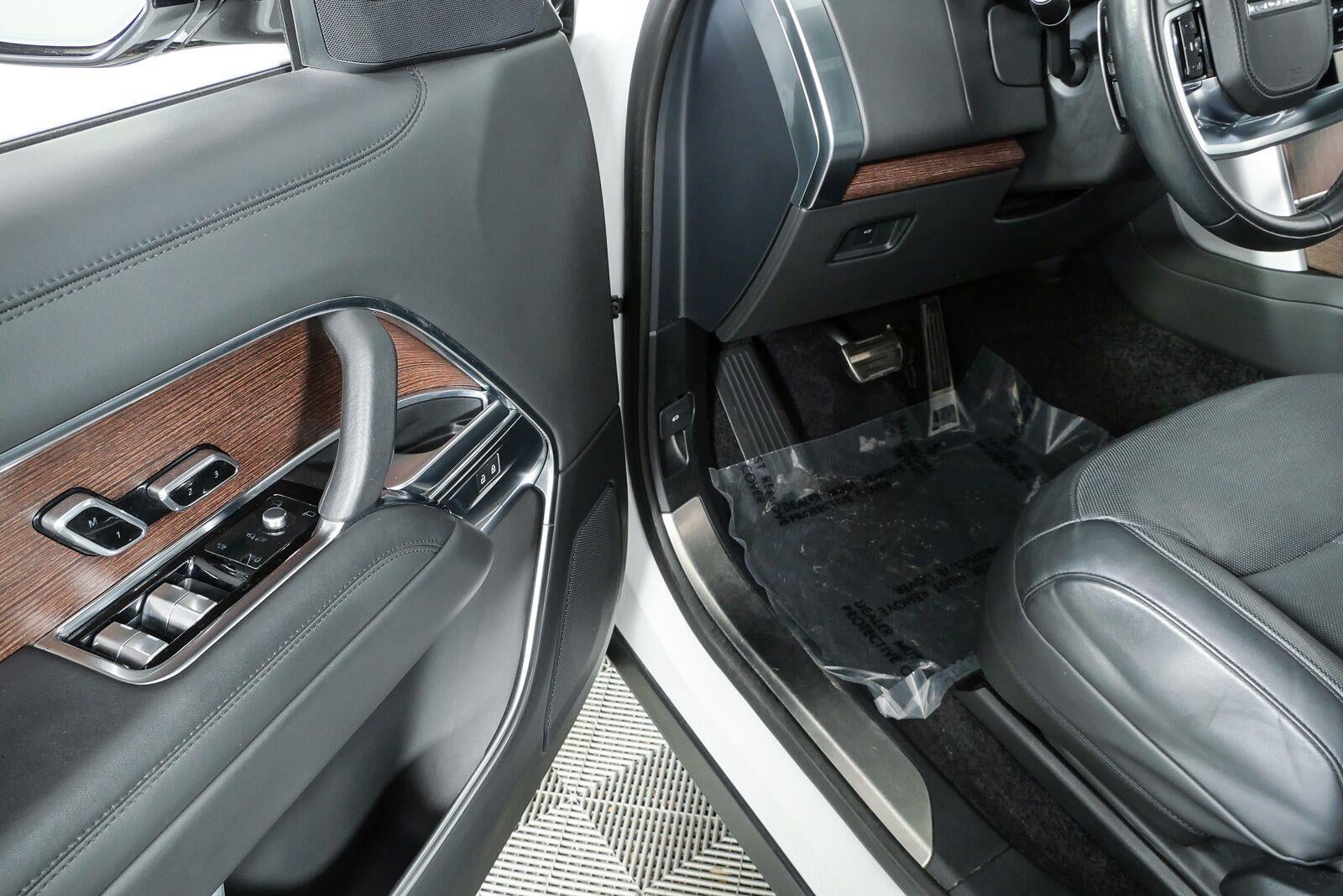 2024 Land Rover Range Rover SE