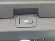 2023 Land Rover Discovery Metropolitan Edition