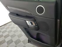 2023 Land Rover Discovery Metropolitan Edition