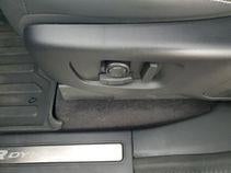 2023 Land Rover Discovery Metropolitan Edition