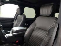 2023 Land Rover Discovery Metropolitan Edition