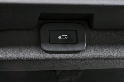 2023 Land Rover Discovery Metropolitan Edition