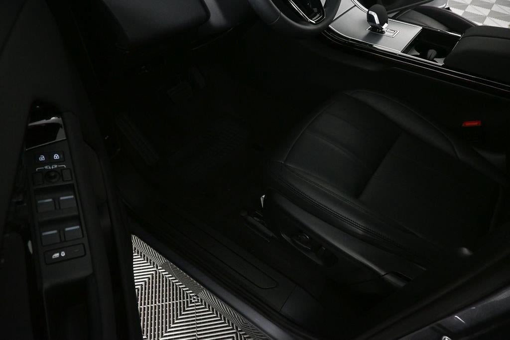2024 Land Rover Range Rover Evoque Core S