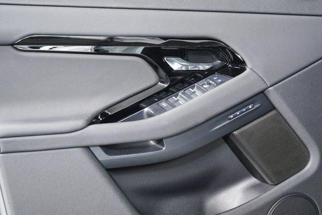 2024 Land Rover Range Rover Evoque Core S
