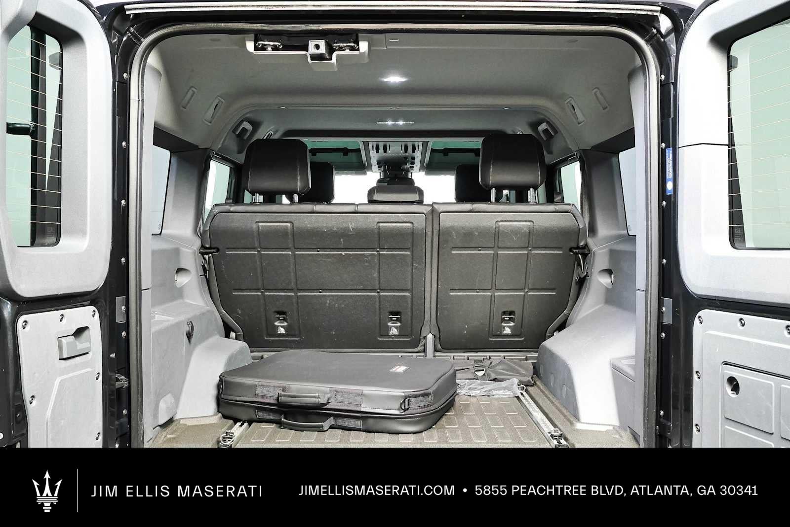 2024 INEOS Grenadier Station Wagon Base