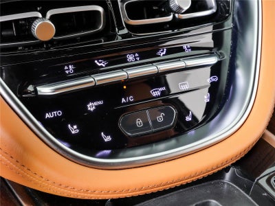 2021 Aston Martin Dbx Base