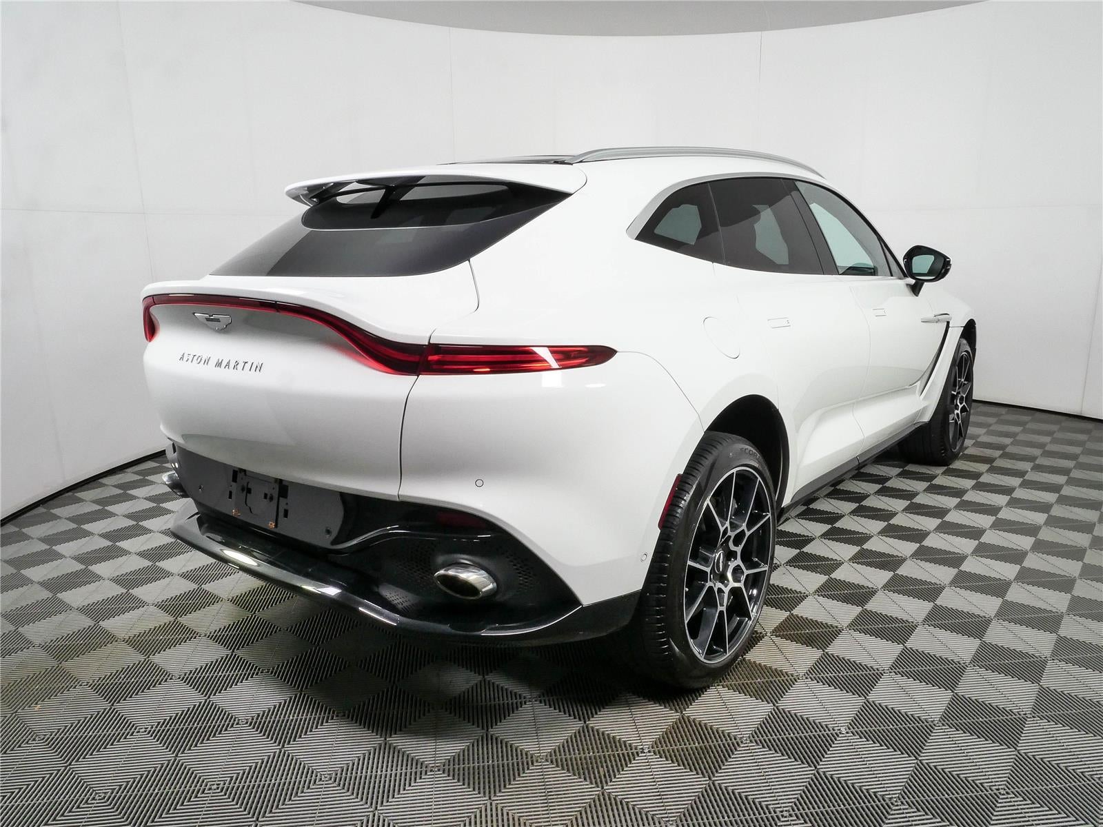 2021 Aston Martin Dbx Base
