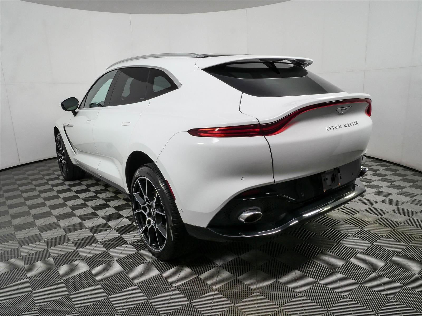 2021 Aston Martin Dbx Base