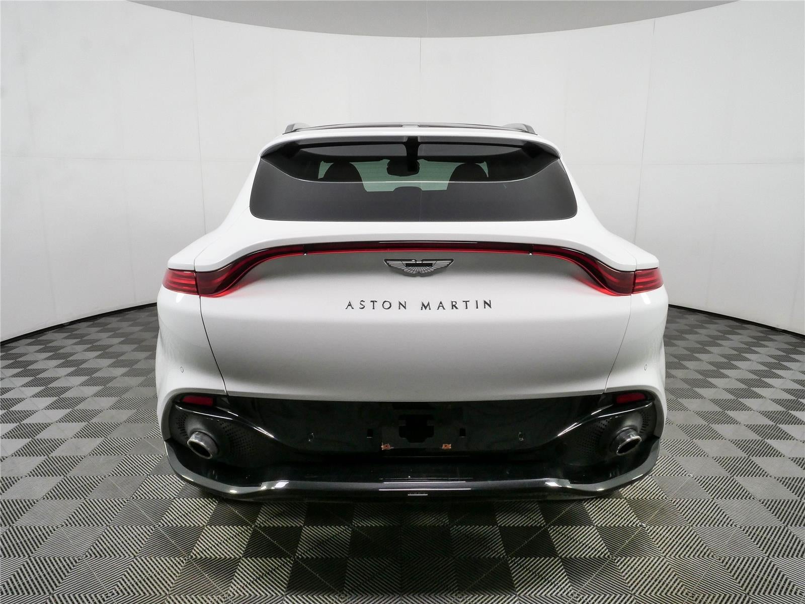 2021 Aston Martin Dbx Base