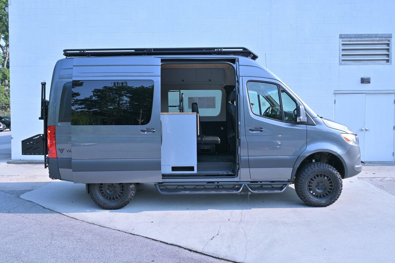 2025 Mercedes-Benz Sprinter Cargo Van Base - Photo 11