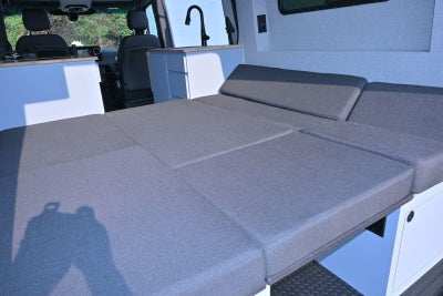 2025 Mercedes-Benz Sprinter Cargo Van 2500 Standard Roof I4 Diesel HO 144" AWD
