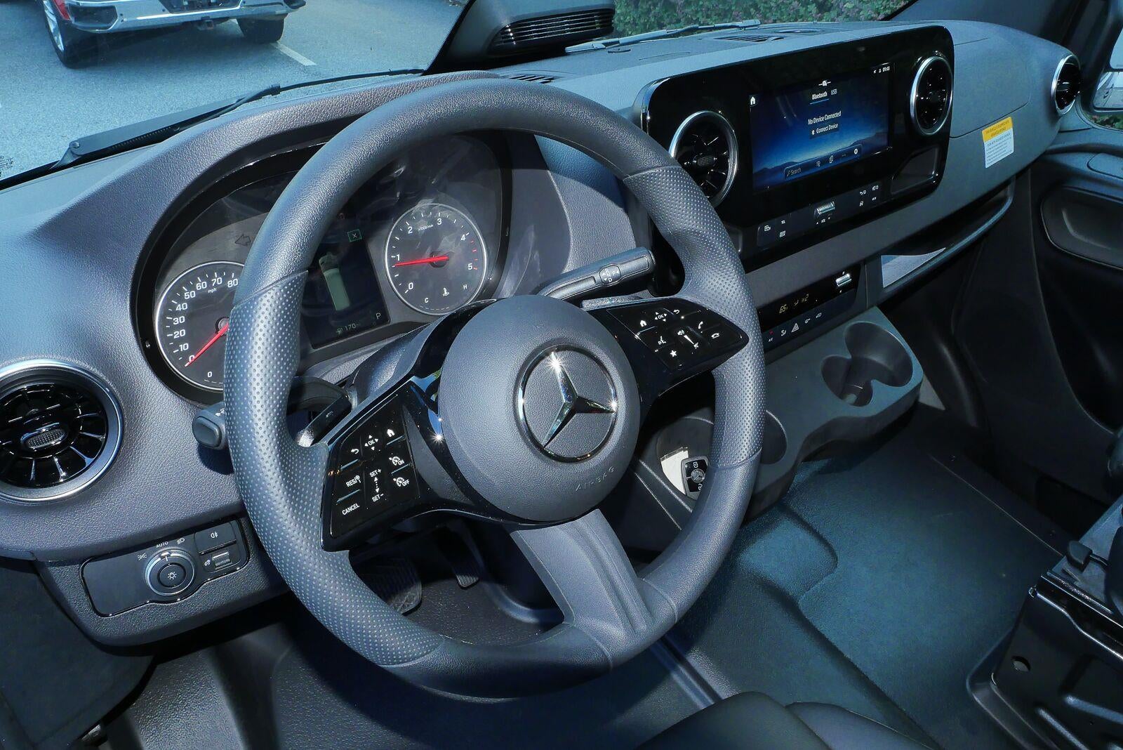 2025 Mercedes-Benz Sprinter Cargo Van Base - Photo 32