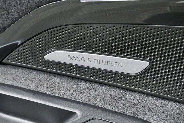 2025 Audi SQ5 Premium Plus