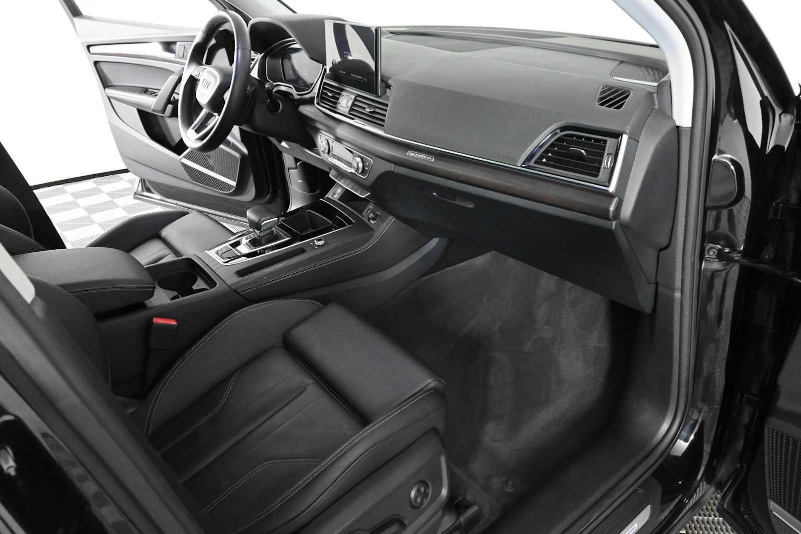 2024 Audi Q5 PREMPLS