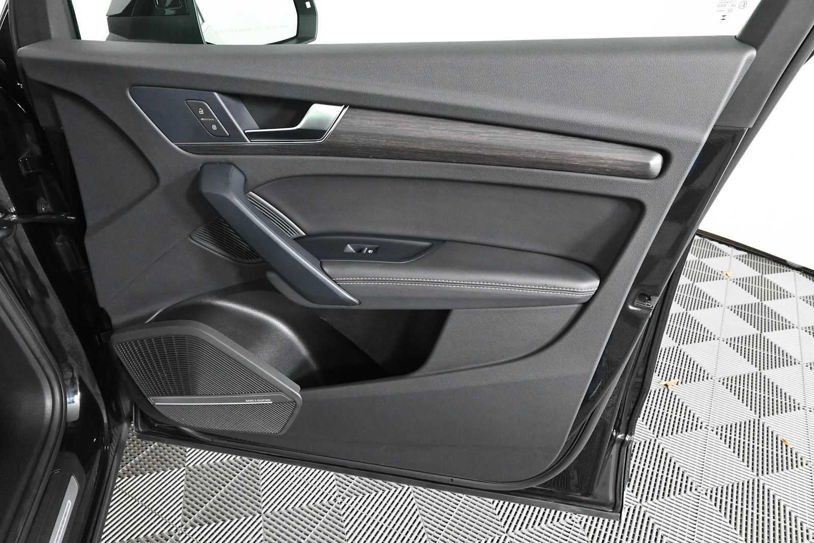 2024 Audi Q5 PREMPLS
