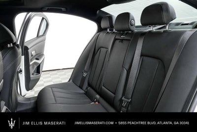 2025 BMW 3 Series 330i xDrive