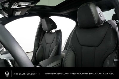 2025 BMW 3 Series 330i xDrive
