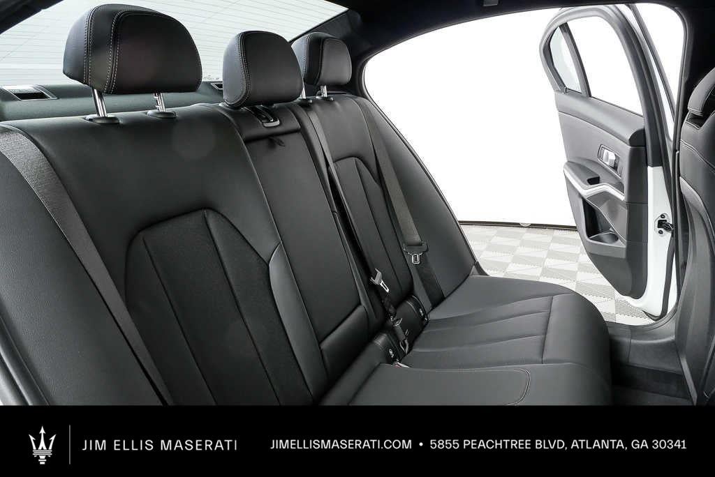 2025 BMW 3 Series 330i xDrive