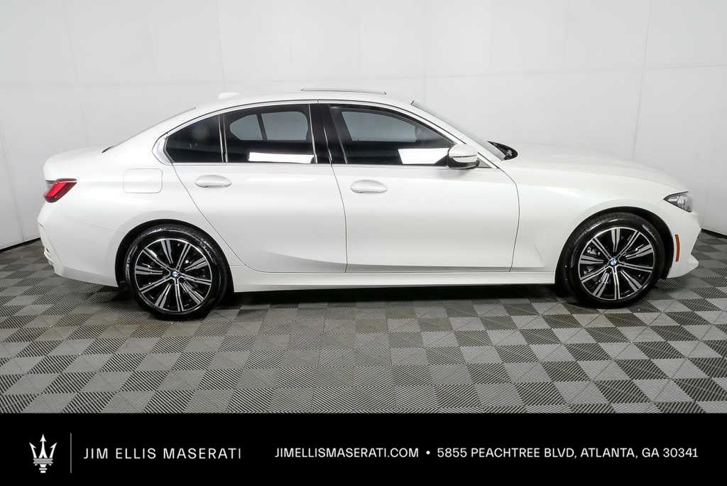2025 BMW 3 Series 330i xDrive