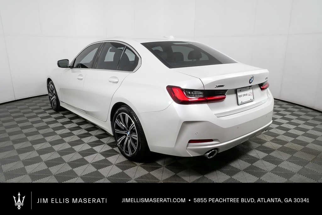 2025 BMW 3 Series 330i xDrive