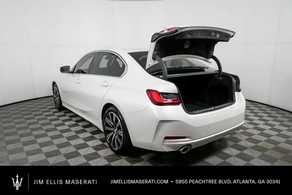 2025 BMW 3 Series 330i xDrive