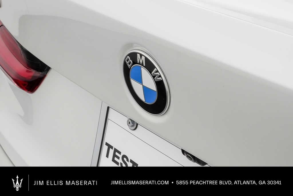 2025 BMW 3 Series 330i xDrive
