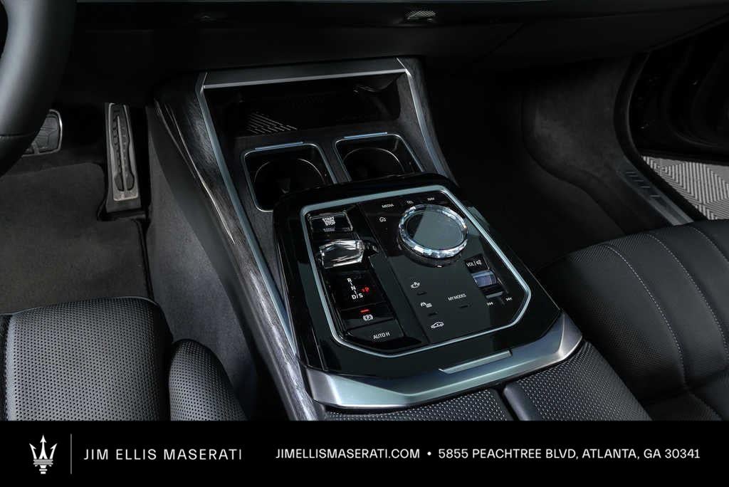 2023 BMW 7 Series 760i xDrive