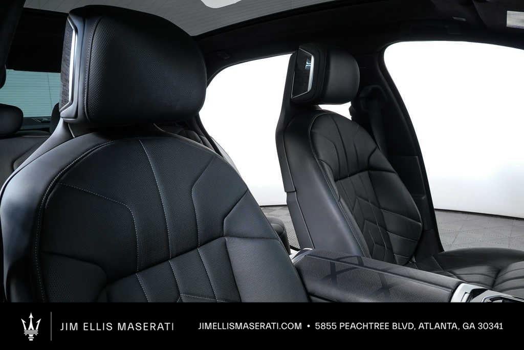 2023 BMW 7 Series 760i xDrive