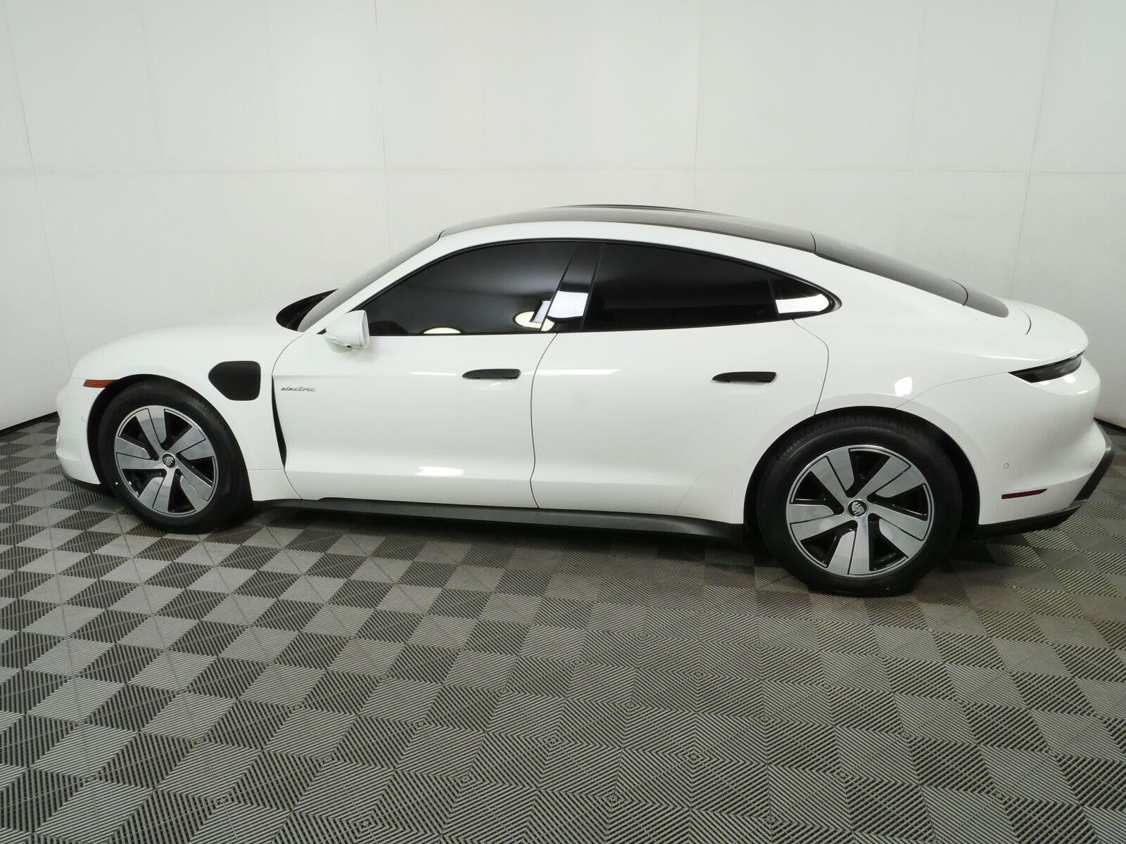 2023 Porsche Taycan RWD