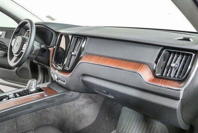 2024 Volvo XC60 Plus Dark Theme