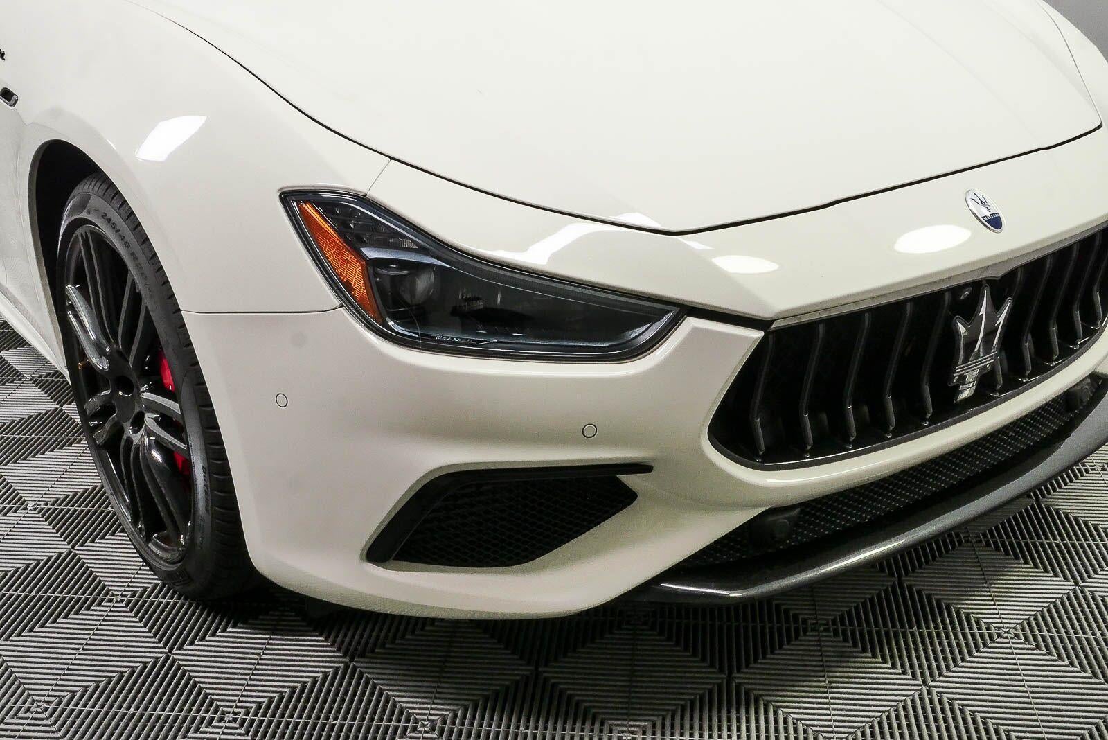 2023 Maserati Ghibli Modena