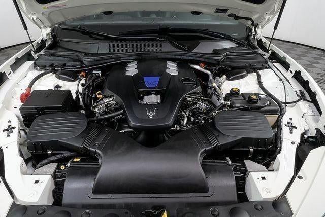 2022 Maserati Ghibli Modena Q4