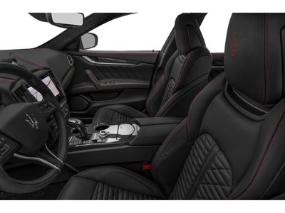 2022 Maserati Ghibli Modena Q4