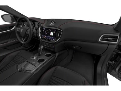 2022 Maserati Ghibli Modena Q4