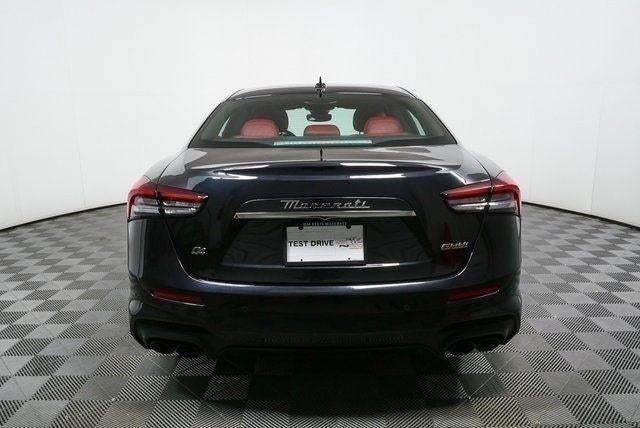 2023 Maserati Ghibli Modena Q4