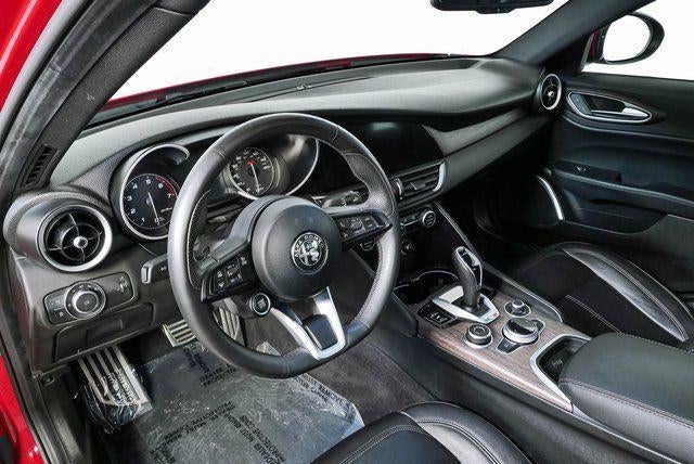 2022 Alfa Romeo Giulia Ti