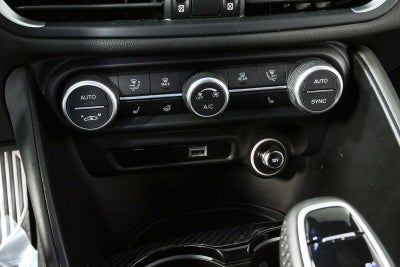 2023 Alfa Romeo Giulia Quadrifoglio