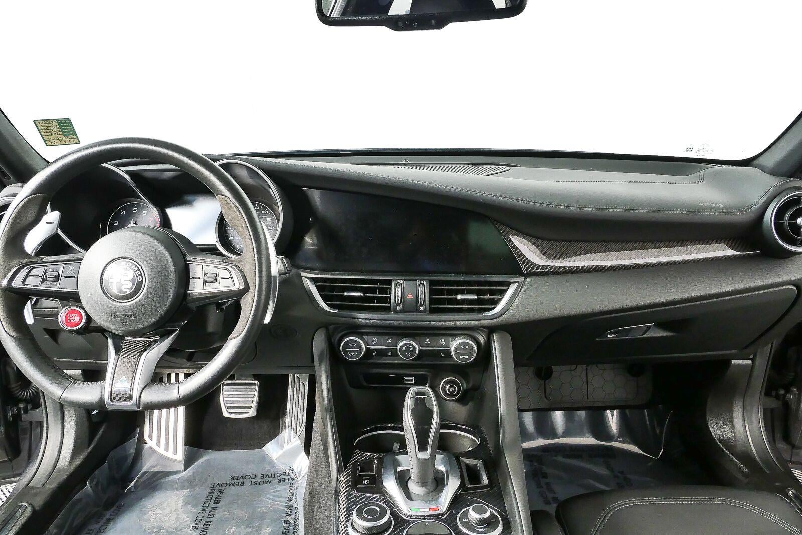 2023 Alfa Romeo Giulia Quadrifoglio