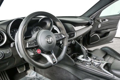 2023 Alfa Romeo Giulia Quadrifoglio