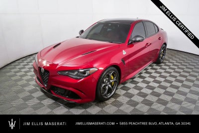 2024 Alfa Romeo Giulia Quadrifoglio Carbon