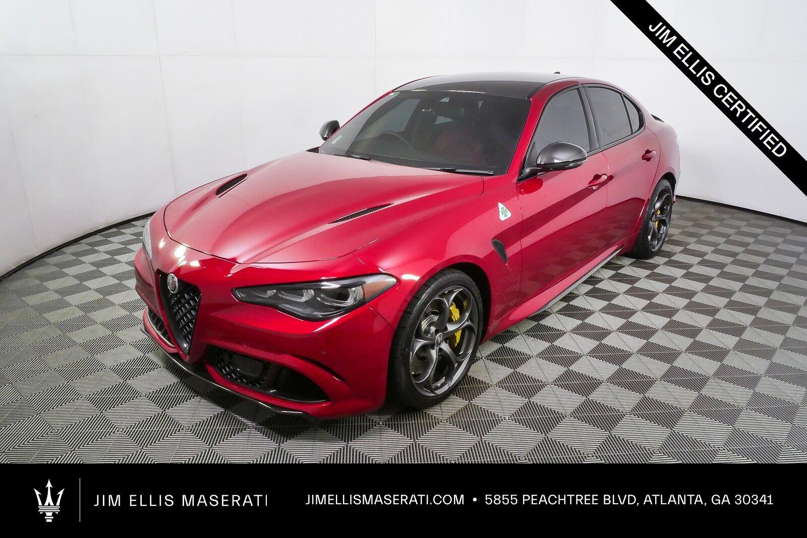 2024 Alfa Romeo Giulia Quadrifoglio Carbon