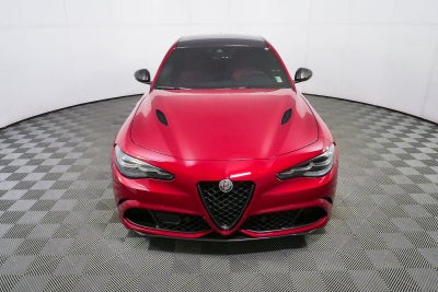 2024 Alfa Romeo Giulia Quadrifoglio Carbon