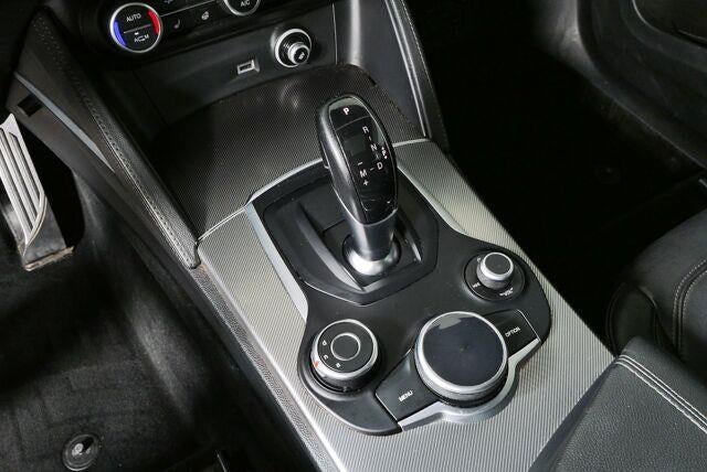 2018 Alfa Romeo Stelvio Sport