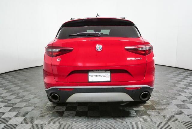 2018 Alfa Romeo Stelvio Sport
