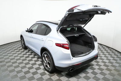 2023 Alfa Romeo Stelvio Sprint